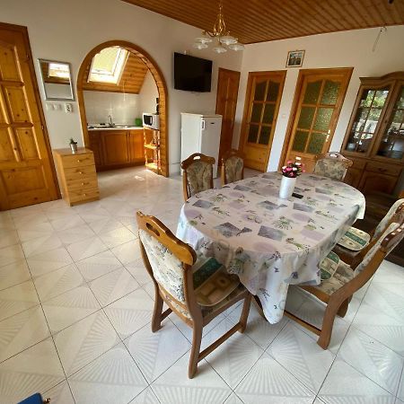 Gold Apartment هاركاني المظهر الخارجي الصورة